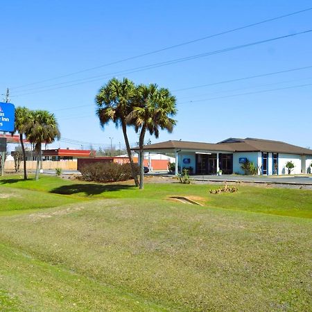 Americas Best Value Inn & Suites-Foley Exterior photo